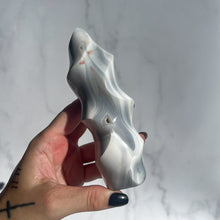 Load image into Gallery viewer, Orca Agate Flame 02