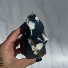 Load image into Gallery viewer, Orca Agate Flame 01
