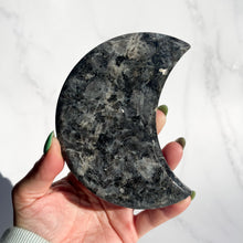 Load image into Gallery viewer, Larvikite Moon