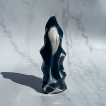 Load image into Gallery viewer, Orca Agate Flame 03