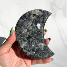 Load image into Gallery viewer, Larvikite Moon