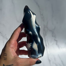 Load image into Gallery viewer, Orca Agate Flame 03