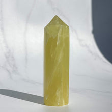 Load image into Gallery viewer, Lemon Calcite Tower 02