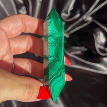 Load image into Gallery viewer, Malachite DT 05