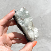 Load image into Gallery viewer, Apophyllite Cluster N01