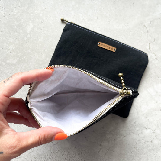 Midnight Pouch