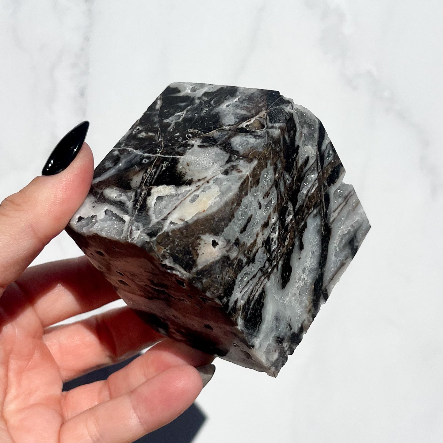 Druzy Quartz Chalcedony Floating Cube 03