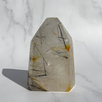 Included Quartz Tower 02