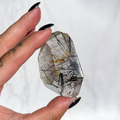 Included Quartz Freeform 01