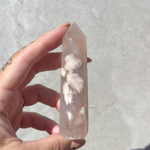 Load image into Gallery viewer, Flower Agate Tower 08
