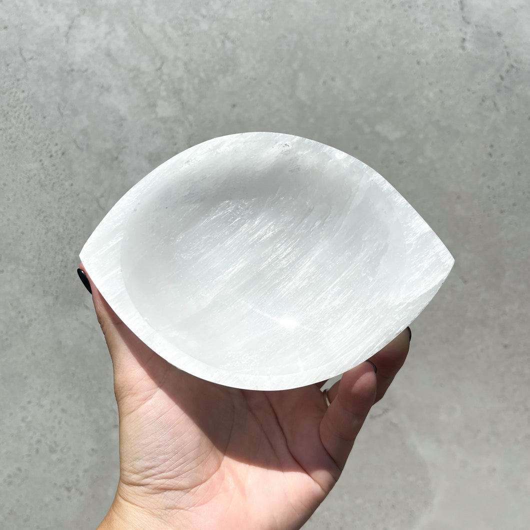 Selenite Charging Eye Bowl